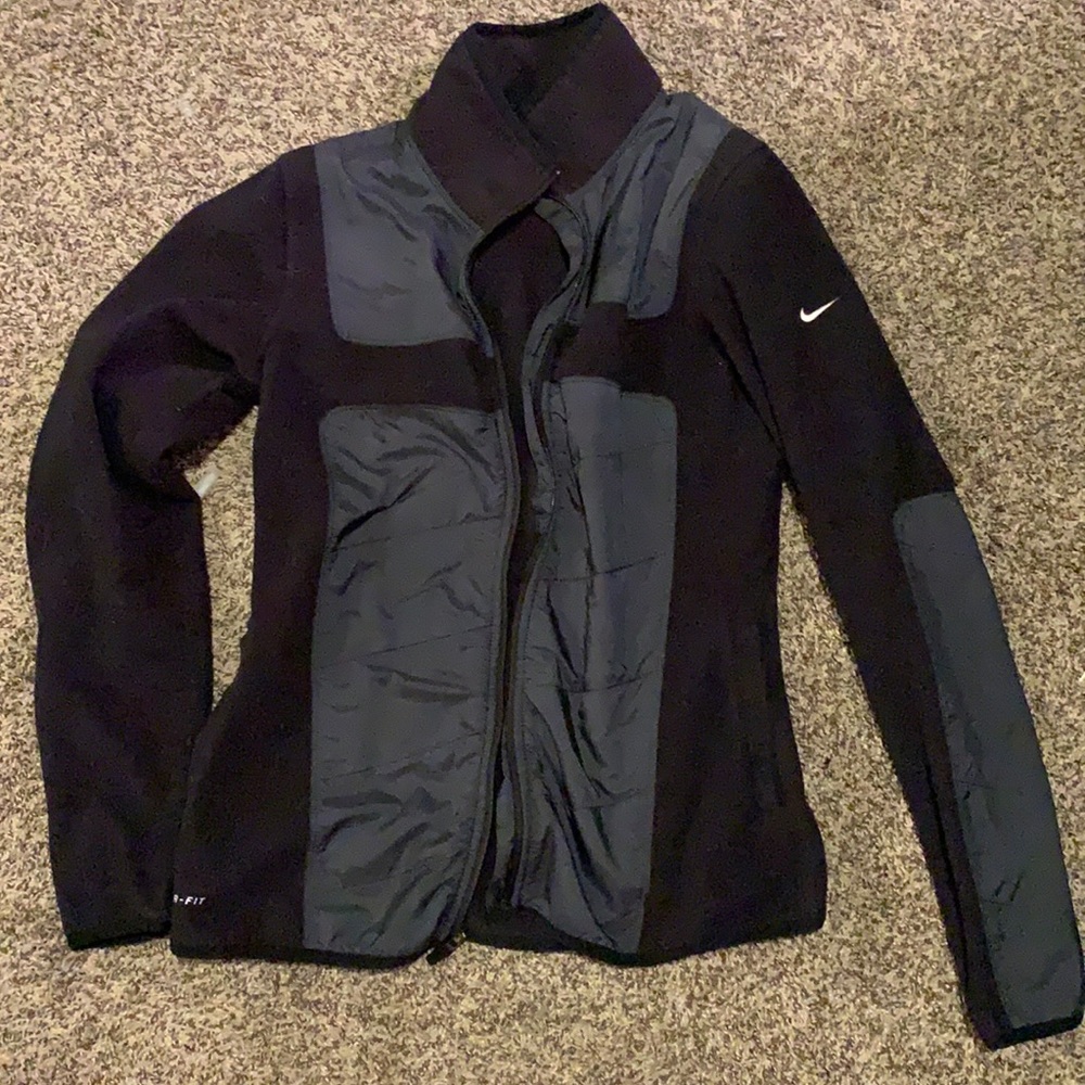 Womens Nike zip up size M